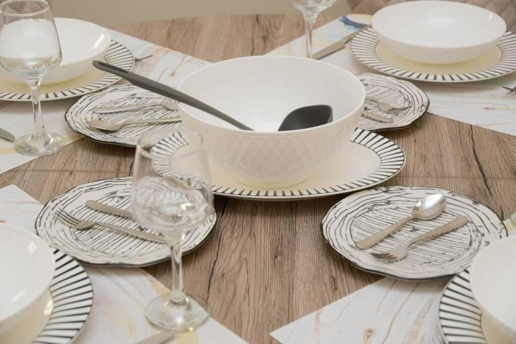 Strata Deluxe Apt. سالونيك المظهر الخارجي الصورة