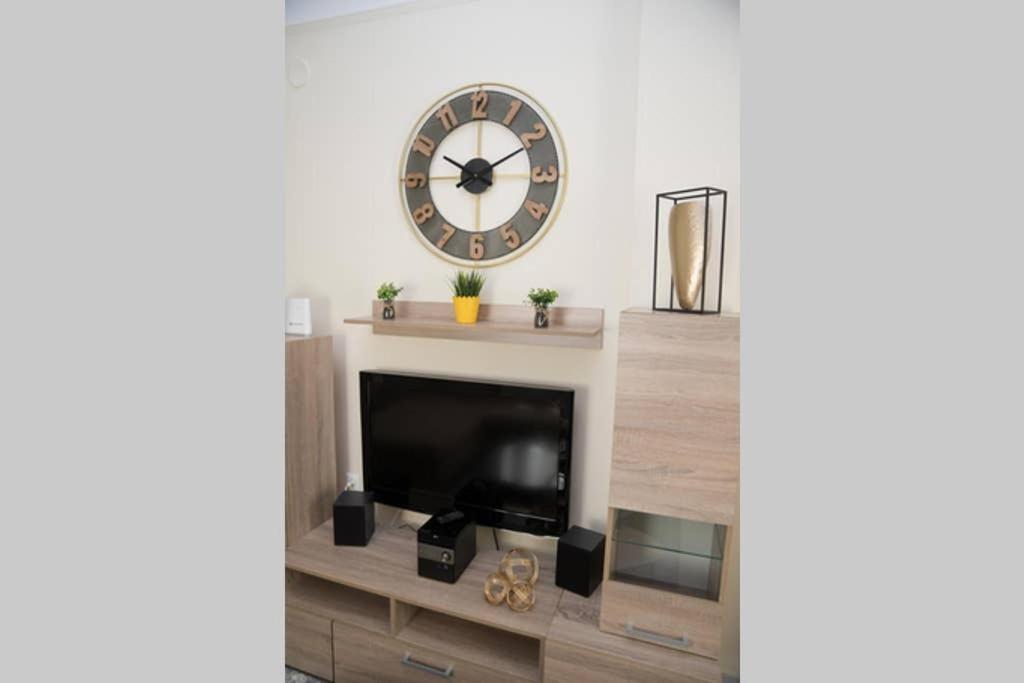 Strata Deluxe Apt. سالونيك المظهر الخارجي الصورة